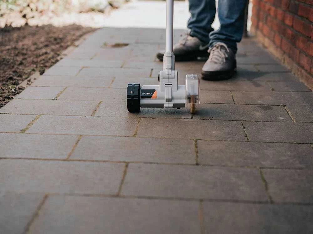 Batavia - Pulisci Fughe A Batteria - Due Spazzole In Dotazione - SENZA BATTERIA E CARICABATTERIA 10 Batavia - Pulisci Fughe A Batteria - Due Spazzole In Dotazione - SENZA BATTERIA E CARICABATTERIA - immagine 8