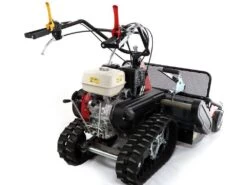 Benassi T900HD - Trinciaerba Professionale A Martelli Cingolato - Honda GX390 26 Benassi T900HD - Trinciaerba Professionale A Martelli Cingolato - Honda GX390 -Garden Sconto benassi t900hd trinciaerba professionale a martelli cingolato honda gx390 trinciaerba a martelli falciatutto cingolato benassi t900hd 33524 1 1647442422 IMG 6231f9f659886