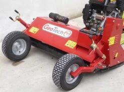 GeoTech Pro GTFM 120 BSE - Trinciaerba Trainato Per Quad - B&S XR2100 35 GeoTech Pro GTFM 120 BSE - Trinciaerba Trainato Per Quad - B&S XR2100 -Garden Sconto geotech pro gtfm 120 bse trinciaerba trainato per quad b s xr2100 trinciaerba a motore per quad geotech pro modello gtfm 120 bse 22024 0 1580480404 10312 0 1523628952 P1690097