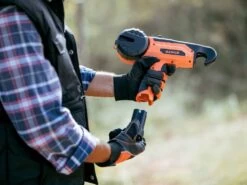 Legatrice Per Vigneto Elettrica A Batteria Bahco BCL40IB- 2 Batterie E Caricabatteria Inclusi -Garden Sconto legatrice per vigneto elettrica a batteria bahco bcl40ib 2 batterie e caricabatteria inclusi legatrice per vigneto elettrica a batteria bahco bcl40ib 28085 0 1617786453 IMG 606d7655c96b1