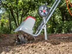 Motozappa Con Motore Elettrico IKRA IEM 800 S - Motore 800 Watt - 4 File Di Zappe - 230V -Garden Sconto motozappa con motore elettrico ikra iem 800 s motore 800 watt 4 file di zappe 230v motozappa elettrica ikra iem 800 s 18148 1 1569420730 71Y1OmQlxuL. AC SL1000