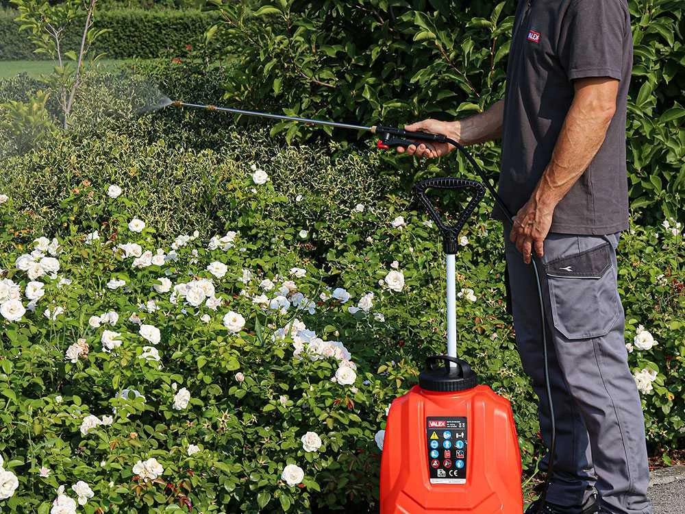 Pompa Irroratrice Elettrica A Batteria Valex 10Ah Spalleggiata/trolley Con Serbatoio 16L 7 Pompa Irroratrice Elettrica A Batteria Valex 10Ah Spalleggiata/trolley Con Serbatoio 16L - immagine 5