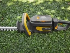 Stiga HT 700e - Tagliasiepi A Batteria - Senza Batteria E Caricabatteria -Garden Sconto stiga ht 700e tagliasiepi a batteria senza batteria e caricabatteria tagliasiepi a batteria stiga ht 700e 42963 5 1686658390 IMG 64885d5601e3e