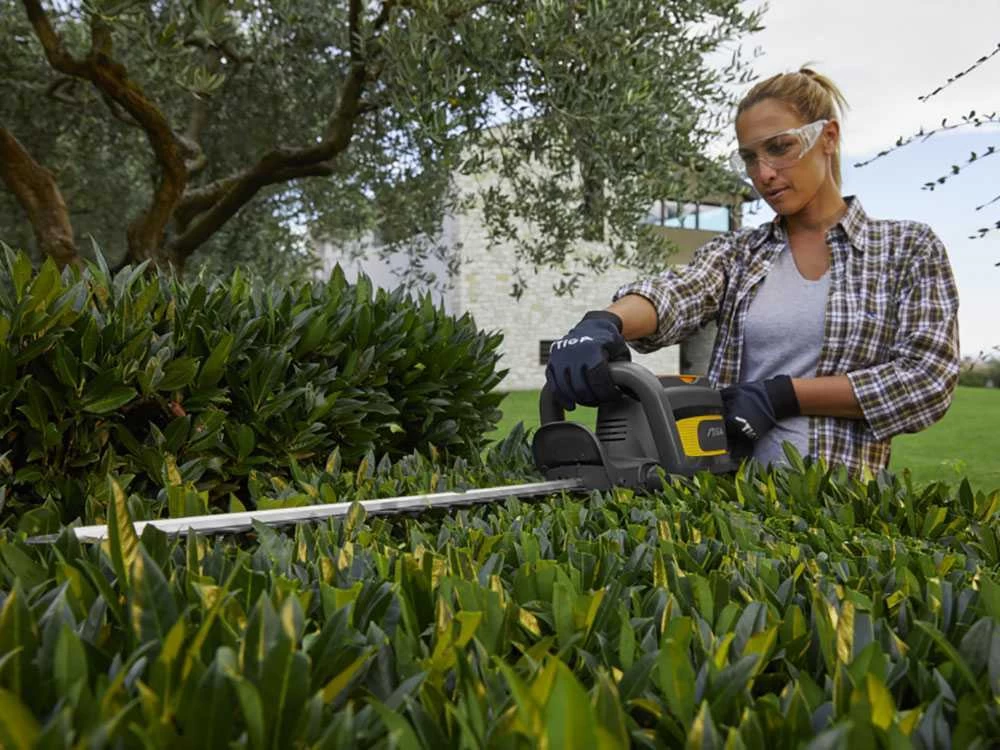 Stiga HT 700e - Tagliasiepi A Batteria - Senza Batteria E Caricabatteria - immagine 11