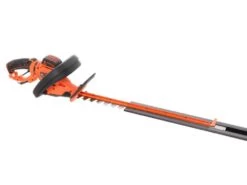 Black & Decker Tagliasiepi BLACK+DECKER BEHTS551 - 650 W Con Lama Da 60 Cm In Acciaio 30 Black & Decker Tagliasiepi BLACK+DECKER BEHTS551 - 650 W Con Lama Da 60 Cm In Acciaio -Garden Sconto tagliasiepi black decker behts551 650 w con lama da 60 cm in acciaio tagliasiepi elettrico black decker behts551 qs 25119 0 1599214484 IMG 5f521394ac7ff