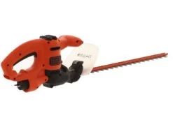 Tagliasiepi Elettrico Black & Decker BEHTS201-QS - Tosasiepi Da 420 W Con Barra Da 45 Cm -Garden Sconto tagliasiepi elettrico black decker behts201 qs tosasiepi da 420 w con barra da 45 cm tagliasiepi elettrico black decker behts201 qs 17318 5 1561989491 IMG 9836